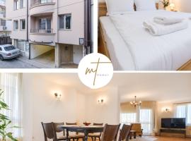 The Hill House Free Parking, casa de campo em Plovdiv