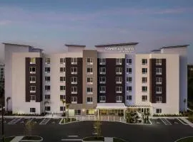 TownePlace Suites by Marriott Fort Myers Gulf Coast、フォートマイヤーズにあるサウスウエスト・フロリダ国際空港 - RSWの周辺ホテル