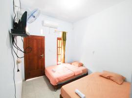 Bima Homestay Baluran Mitra RedDoorz, ξενοδοχείο σε Bajulmati