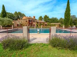 Villa Solandra Family house for rent in Roussillon