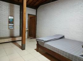 Rumpal Cafe dan Vila, hotel v destinaci Patuk