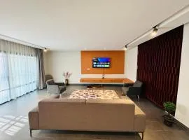 Villa Torino 2 Modern Oasis Bastos