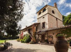 Pieve Del Castello, hotel con estacionamiento en Deruta