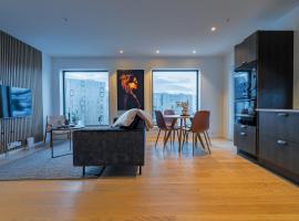 Northern Light Apartments - Nyholmen Luxury Penthouse A, hotel mewah di Troms&oslash;