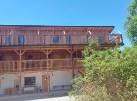 Wegwartehof, hotel v destinaci Göpfritz an der Wild