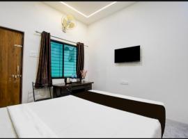 Hotel Shiv Deluxe, hotel v destinaci Nágpur