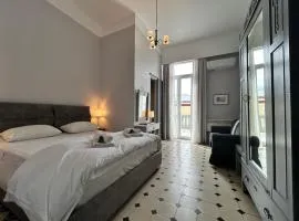 Tinion Urban Hotel