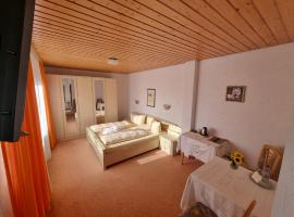 Auerhahn - Inn - Room without Breakfast, hotel in Eisenbach