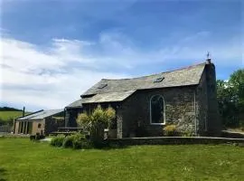 Abel's Cottage gorgeous character barn Crackington