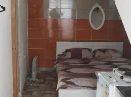 Small apartment with private bathrooms STRONG INTERNET