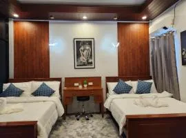 Goldland Caelestis Guest House