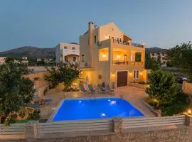 Νikolaos Villa with Private Pool, Playground & BBQ