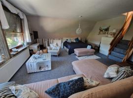 Ferienwohnung LauraH, hotel con campo de golf en Bremerhaven