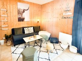 Chalet Joue du loup 6-7 pers, hotel in Le Dévoluy