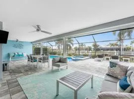 Villa Tranquility-Waterfront-Free Amenities-Heated Pool-Bikes-Dock Fishing & Beach Gear