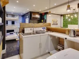 Infinity Fir Vale Road