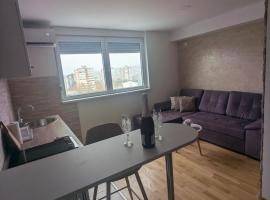 KRAGUJ apartments 2, hotel in Kragujevac
