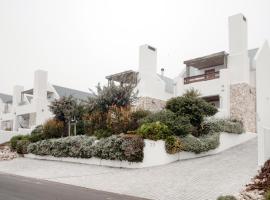 Aloe House & Acacia House