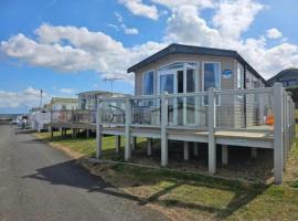 Waterfront Kent coast, hotel in Rochester