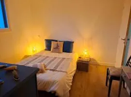 Chambre d'hôtes Nova, petit déjeuner en supplément 5 euros par personne