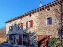 Amazing Home In Chassiers With Wifi