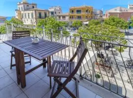 Talete, appartamento in centro a 40 mt dalla spiaggia - Pomelia