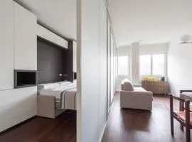 Charming & Bright Apartment near Milan's Fashion District