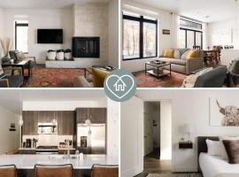 Riverfront Patio - Hot Tub - Luxe Silverthorne, ξενοδοχείο σε Silverthorne