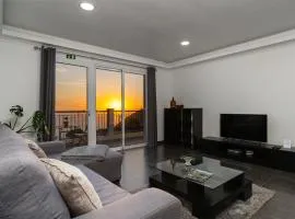 Casa Branca, in the Heart of Arco da Calheta