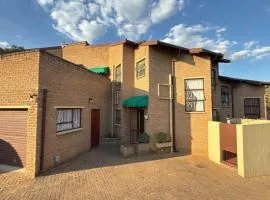 Papillon Guesthouse