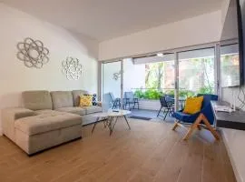 Perla Marina Beachside Apartment