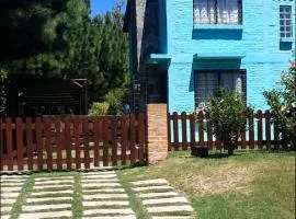 Hermosa casa con piscina en Bella Vista Piriápolis a 2 c de la playa