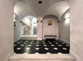 Giano Host - Pellicceria
