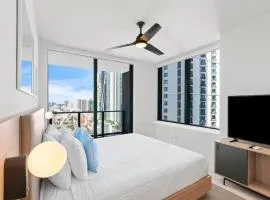 New 26th floor amazing view 2BR-2BA