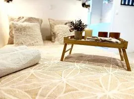 Idéal Couple & Famille - HYPER CENTRE - TRAM - WIFI - PARKING Possible - GARE - leRelaisdOdile24