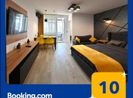 Lili`s Studio，皮特什蒂的有停車位的飯店