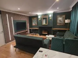 Luxurious Flat 19min from London, 7min to station