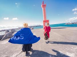 VacationHouse朔 海街さんぽ道, alojamiento con cocina en Nahari