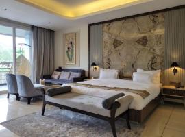 holiday inn, hotel v destinaci Ramnagar