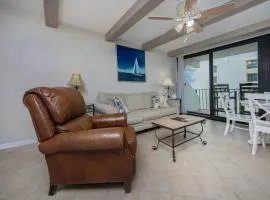 Island Winds East 610 condo