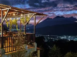 Hotel El Tambor OASIS Antigua Guatemala