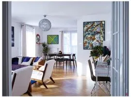 Elegant 4 pieces avec 2 Parking à 20 min de Paris et Disney