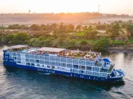 4 Days 3 Nights Nile cruise trip from Aswan to Luxor including Abu Simbel Temples Visit every Monday, Wednesday and Friday