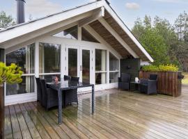 Kirkeflod, hotel con tinas de hidromasaje en N&oslash;rre Nebel