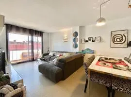 LLOGUER30 El Far, swimming pool and parking