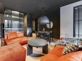 SCALA Apartments City Center & Parking by Downtown Apartments