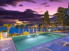 Beautiful Villa Zman near sea in Dugi Otok, hotel i Sali