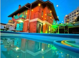 Casa do Rogério Hostel, hotelli kohteessa Caxias do Sul