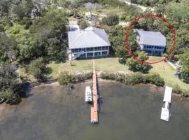 Ozello Coastal Lodge Your Tranquil Waterfront Retreat Sleeps 6 Private Dock Dog Ok