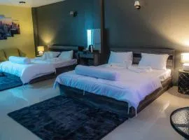 Green Crab House Stay